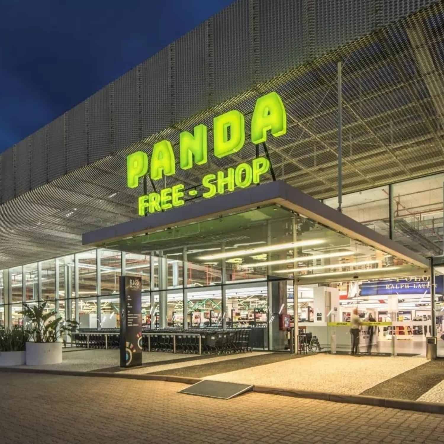 UY PANDA FREE SHOP (1)
